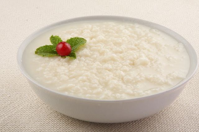 Рисовая каша на растительном молоке (с добавками на выбор)
